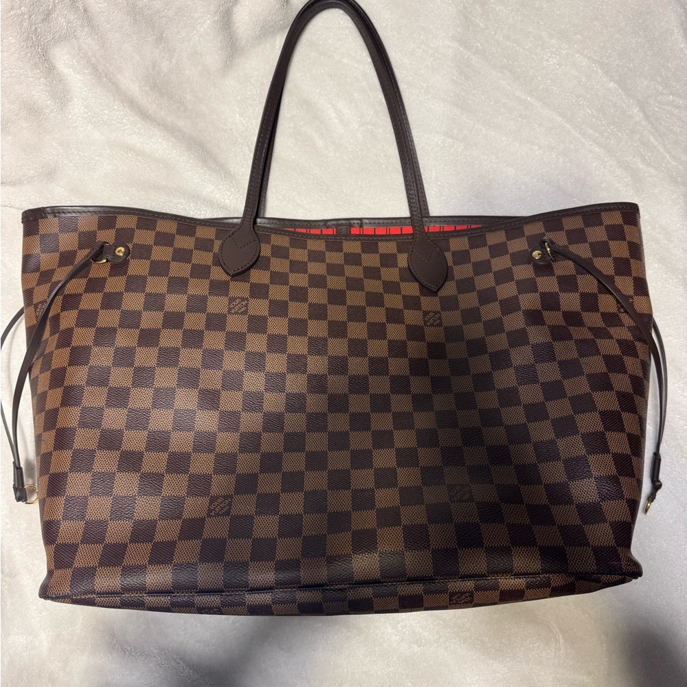 Louis Vuitton GM Neverfull